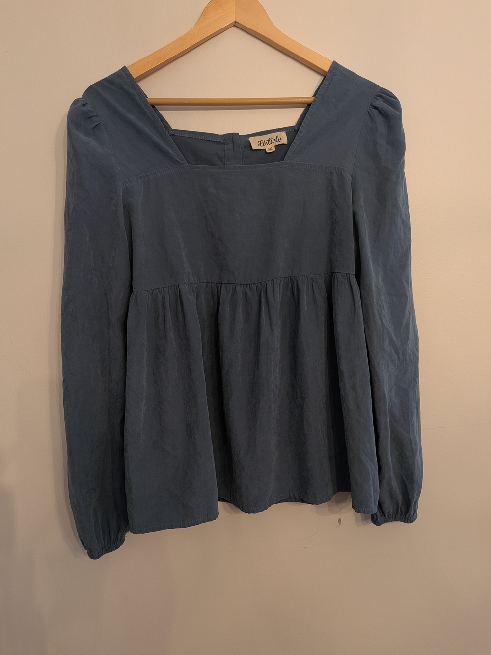 Listicle Dusty Blue Square-Neck Button-back Babydoll Blouse